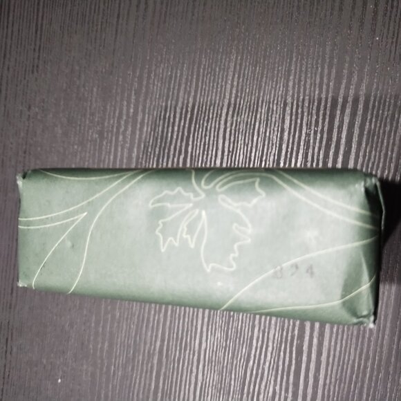 AVEDA ROSEMARY MINT BATH BAR 7oz. INVIGORATING AROMA NEW - Picture 6 of 8
